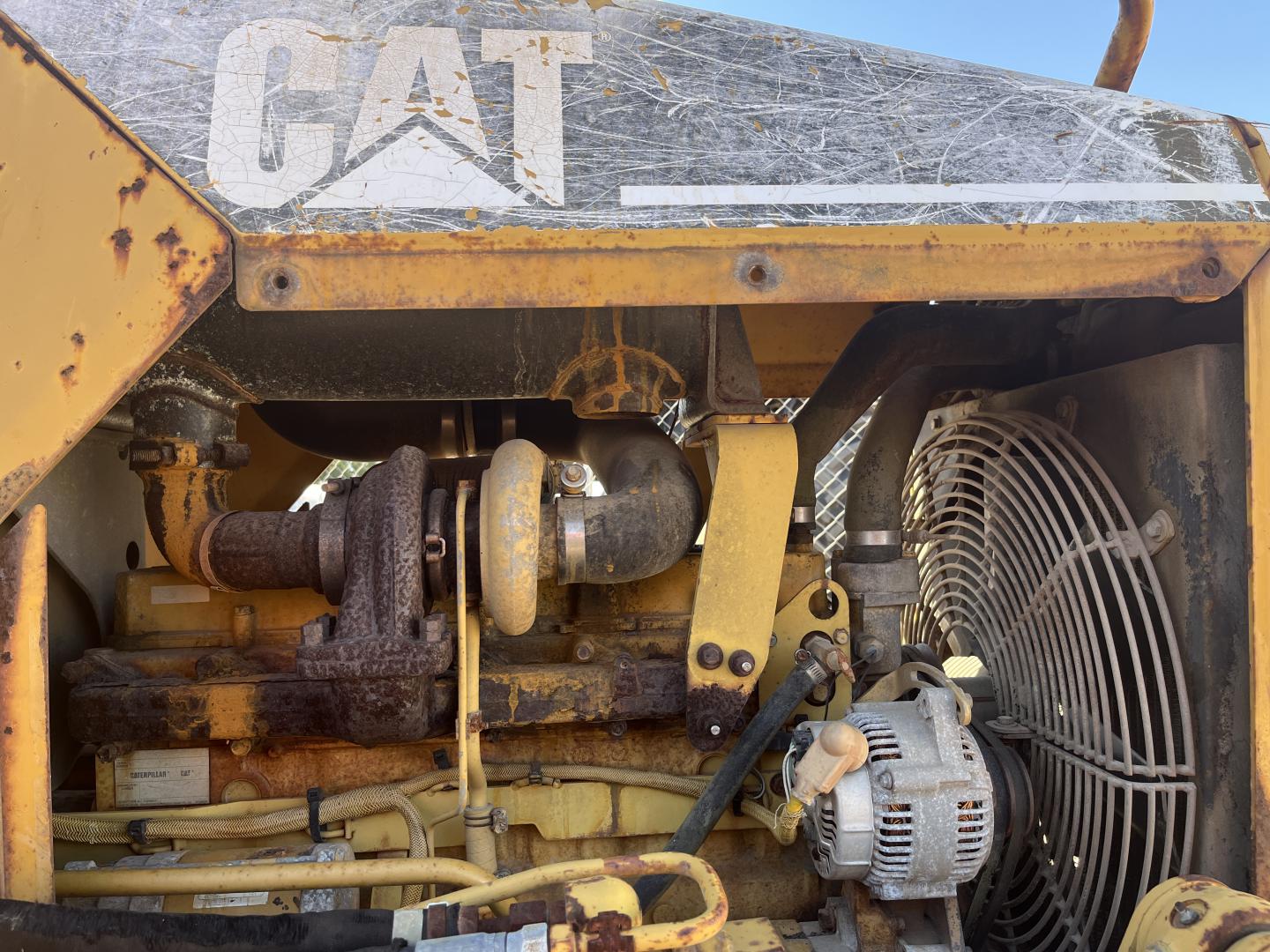 imagenes/INVOICE/2025/18578/TOPADOR_FRONTAL_CATERPILLAR_D5G_28.JPG