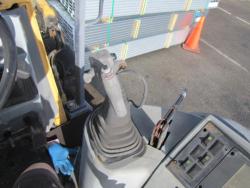 CARGADOR CON ESCREPA CASE 570LXT