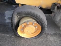 CARGADOR CON ESCREPA CASE 570LXT