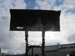 CARGADOR CON ESCREPA CASE 570LXT