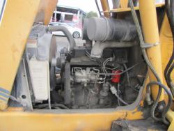 CARGADOR CON ESCREPA CASE 570LXT