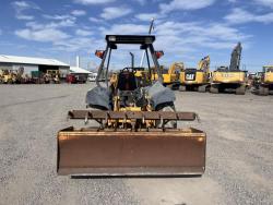 CASE 570LXT
