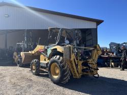 RETROEXCAVADORA CATERPILLAR 420F