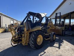 RETROEXCAVADORA CATERPILLAR 420F