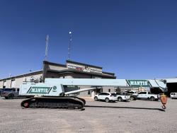 GRUA SOBRE ORUGAS MANTIS 8012