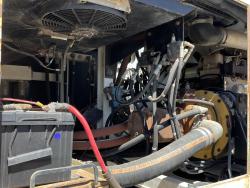 GRUA SOBRE ORUGAS MANTIS 8012