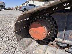 GRUA SOBRE ORUGAS MANTIS 8012