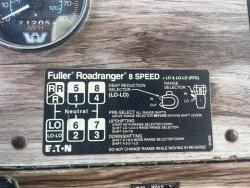 WESTERN STAR 4864-2 CON GRUA FASSI 330.23