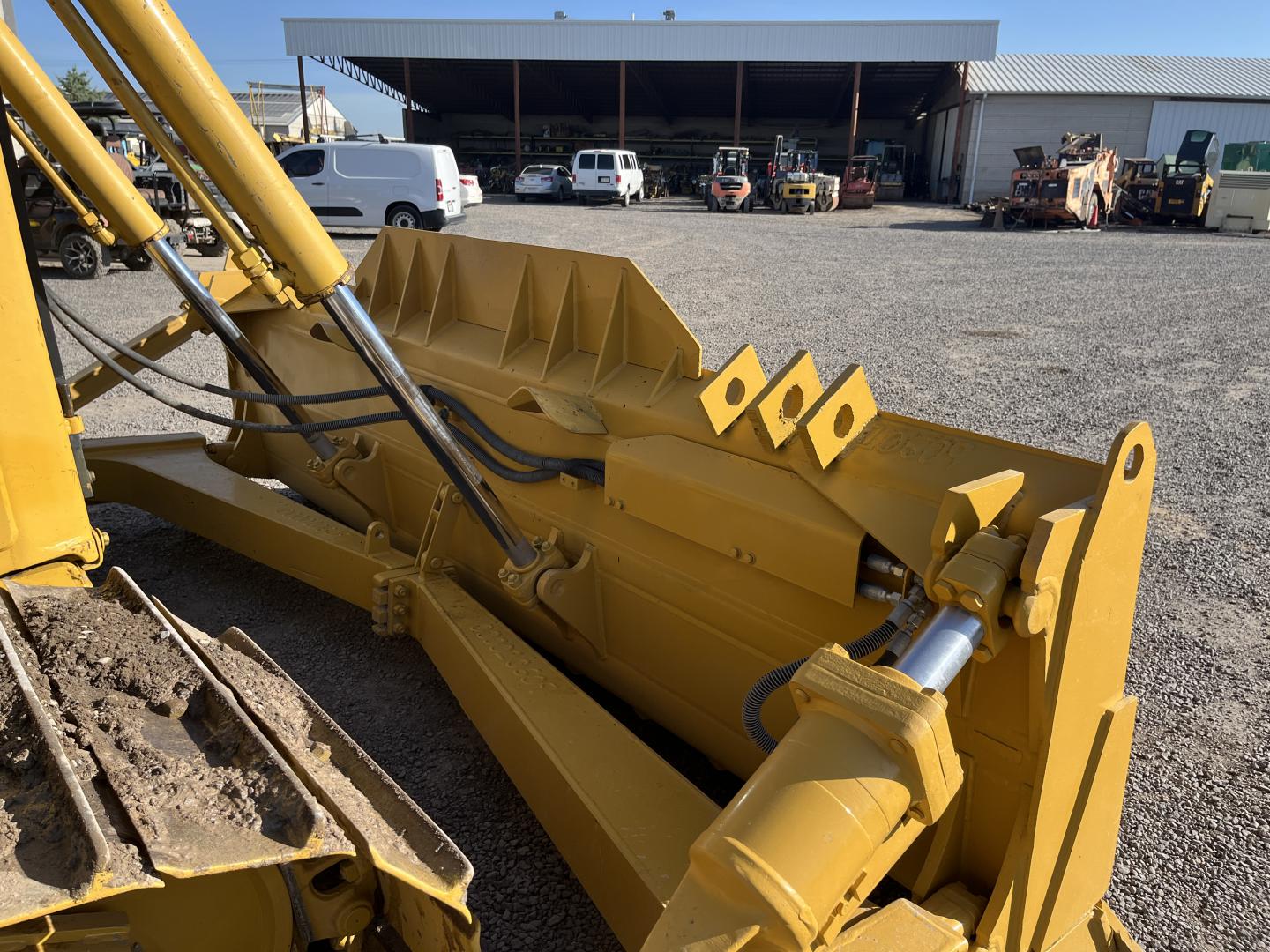 imagenes/INVOICE/2026/18618/TOPADOR_FRONTAL_CATERPILLAR_D6T_4.JPG