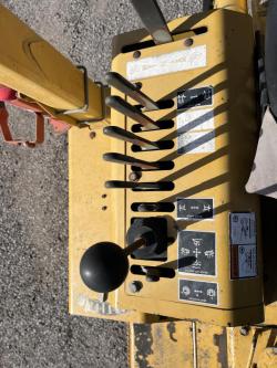  ZANJADORA VERMEER V8550A