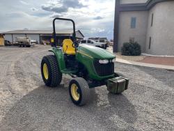 TRACTOR JOHN DEERE 4320