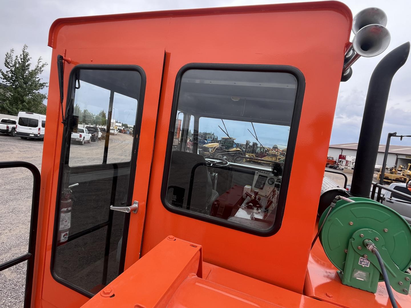 imagenes/INVOICE/2026/18641/TRACKMOBILE_SHUTTLE_WAGON_SWX415B_42.JPG