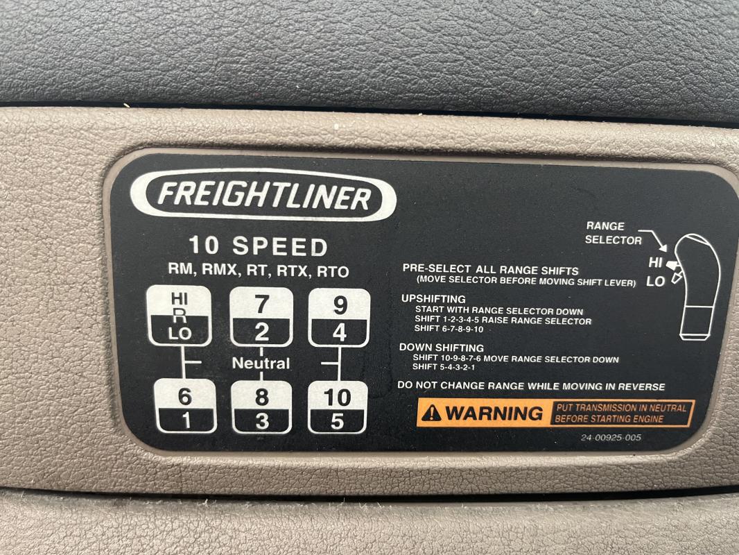 imagenes/INVOICE/2026/18648/FREIGHTLINER_29.JPG