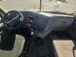 TRACTOCAMION FREIGHTLINER CASCADIA 125