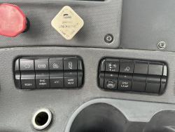 TRACTOCAMION FREIGHTLINER CASCADIA 125