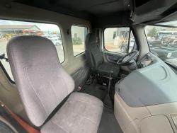 TRACTOCAMION FREIGHTLINER CASCADIA 125