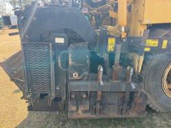 PAVIMENTADORA CATERPILLAR AP500E