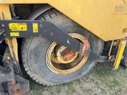 PAVIMENTADORA CATERPILLAR AP500E