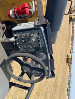 PAVIMENTADORA CATERPILLAR AP500E