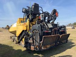 PAVIMENTADORA CATERPILLAR AP500E