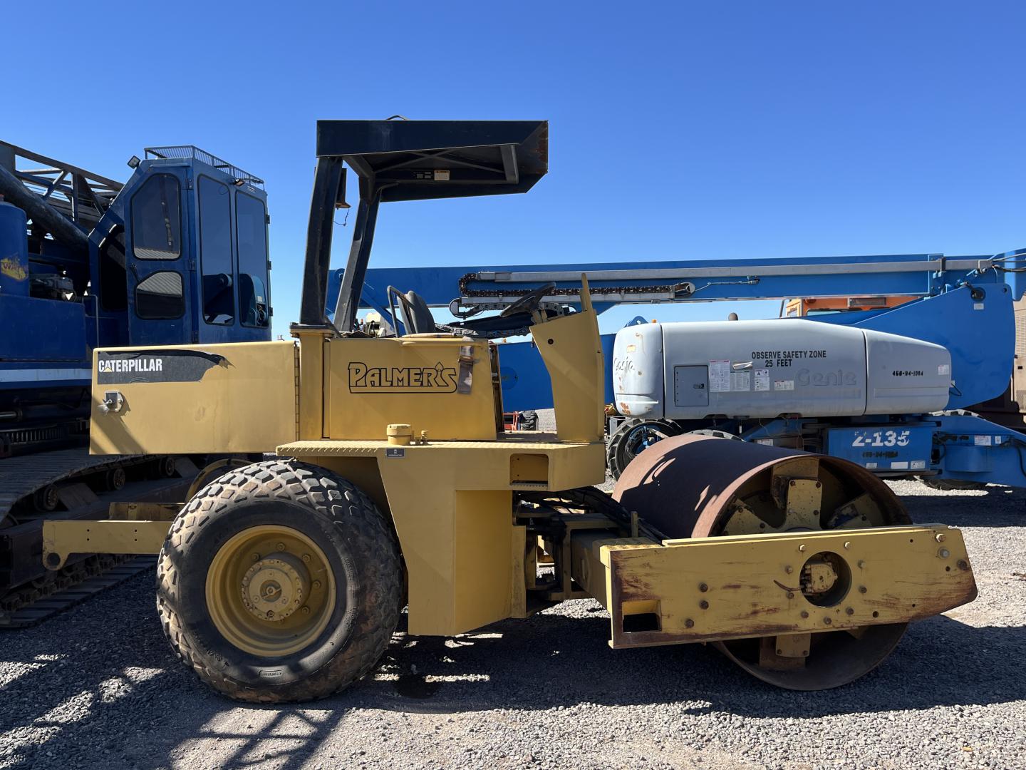 imagenes/INVOICE/2026/18665/COMPACTADOR_CATERPILLAR_433_22.JPG