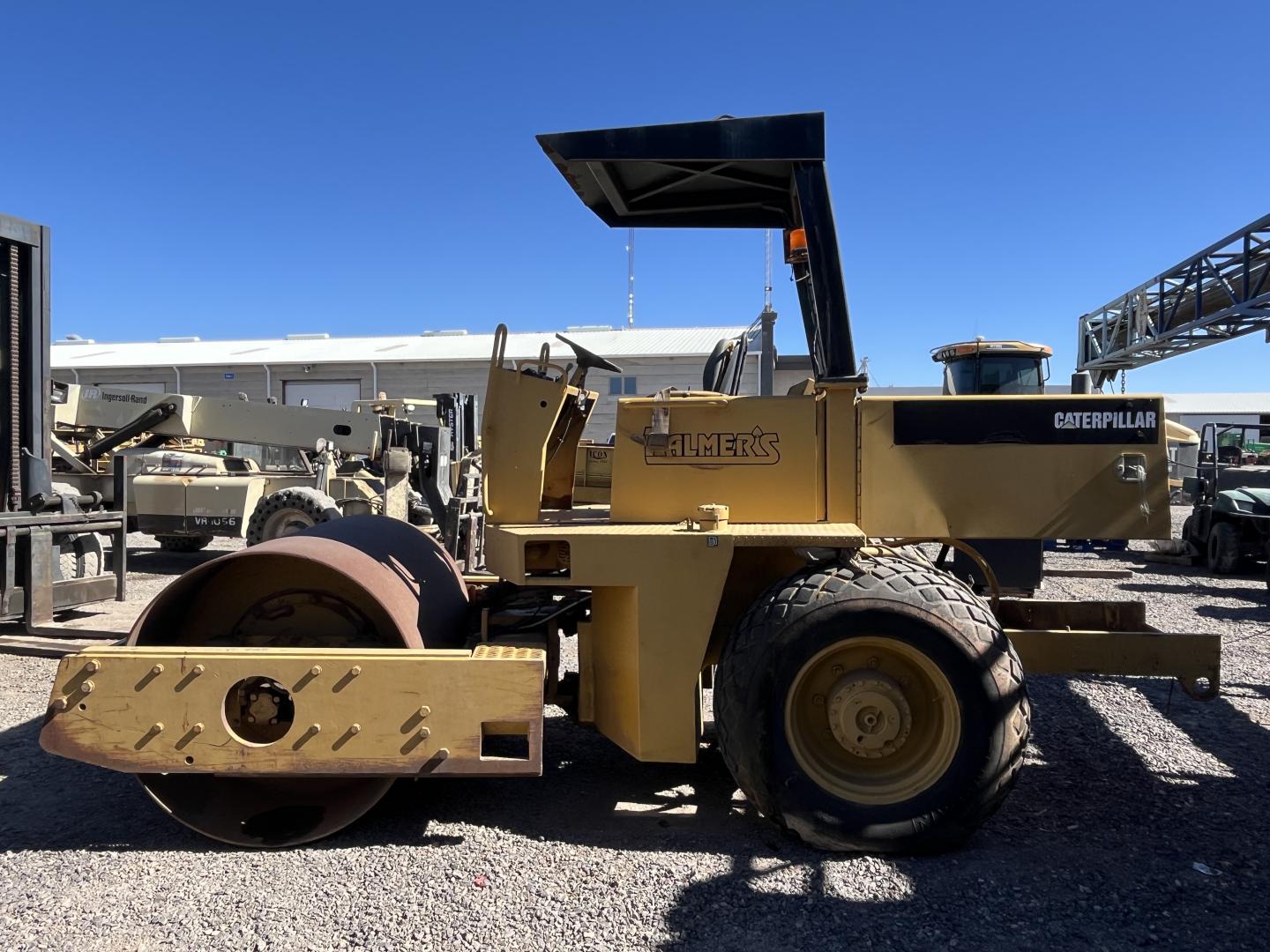 imagenes/INVOICE/2026/18665/COMPACTADOR_CATERPILLAR_433_8.JPG
