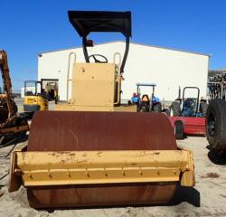 COMPACTADOR CATERPILLAR 433