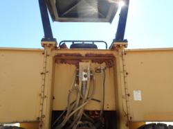 COMPACTADOR CATERPILLAR 433