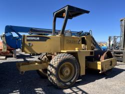 COMPACTADOR CATERPILLAR 433