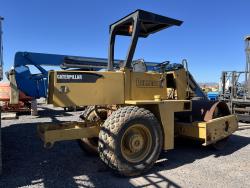 COMPACTADOR CATERPILLAR 433