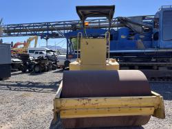 COMPACTADOR CATERPILLAR 433