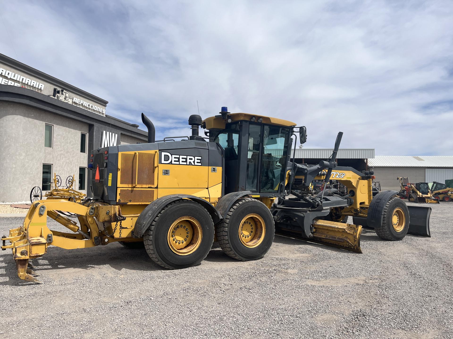 imagenes/INVOICE/2026/18682/MOTOCONFORMADORA_JOHN_DEERE_772G_64.JPG