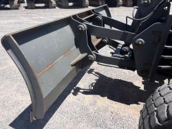 JOHN DEERE 772G