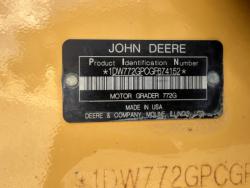 JOHN DEERE 772G