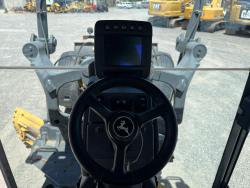 JOHN DEERE 772G