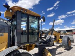 JOHN DEERE 772G
