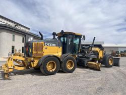 JOHN DEERE 772G