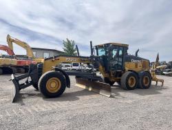 JOHN DEERE 772G