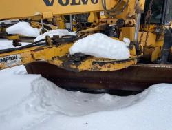 MOTOCONFORMADORA VOLVO G960