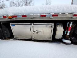 CAMION FREIGHTLINER 114SD CON GRUA ATLAS 345.2