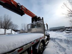 CAMION FREIGHTLINER 114SD CON GRUA ATLAS 345.2