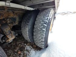 CAMION FREIGHTLINER 114SD CON GRUA ATLAS 345.2
