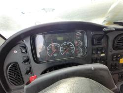 CAMION FREIGHTLINER 114SD CON GRUA ATLAS 345.2