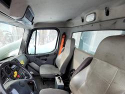 CAMION FREIGHTLINER 114SD CON GRUA ATLAS 345.2