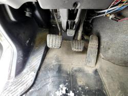 CAMION FREIGHTLINER 114SD CON GRUA ATLAS 345.2