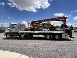 CAMION FREIGHTLINER 114SD CON GRUA ATLAS 345.2