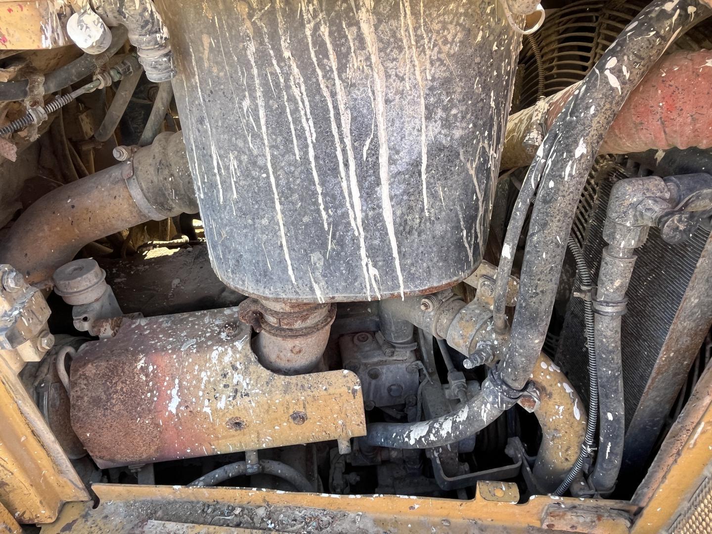 imagenes/INVOICE/2026/18696/Topador_frontal_Caterpillar_D6T_15.JPG