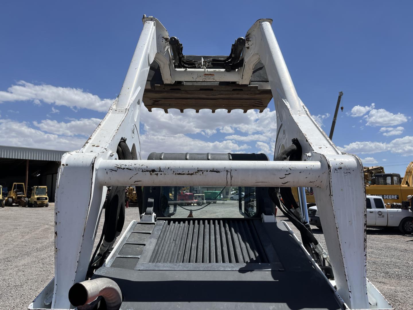 imagenes/INVOICE/2026/18702/MINICARGADOR_BOBCAT_T650_6.JPG
