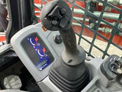 Minicargador Kubota SVL65-2