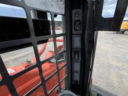 MINICARGADOR KUBOTA SSV65